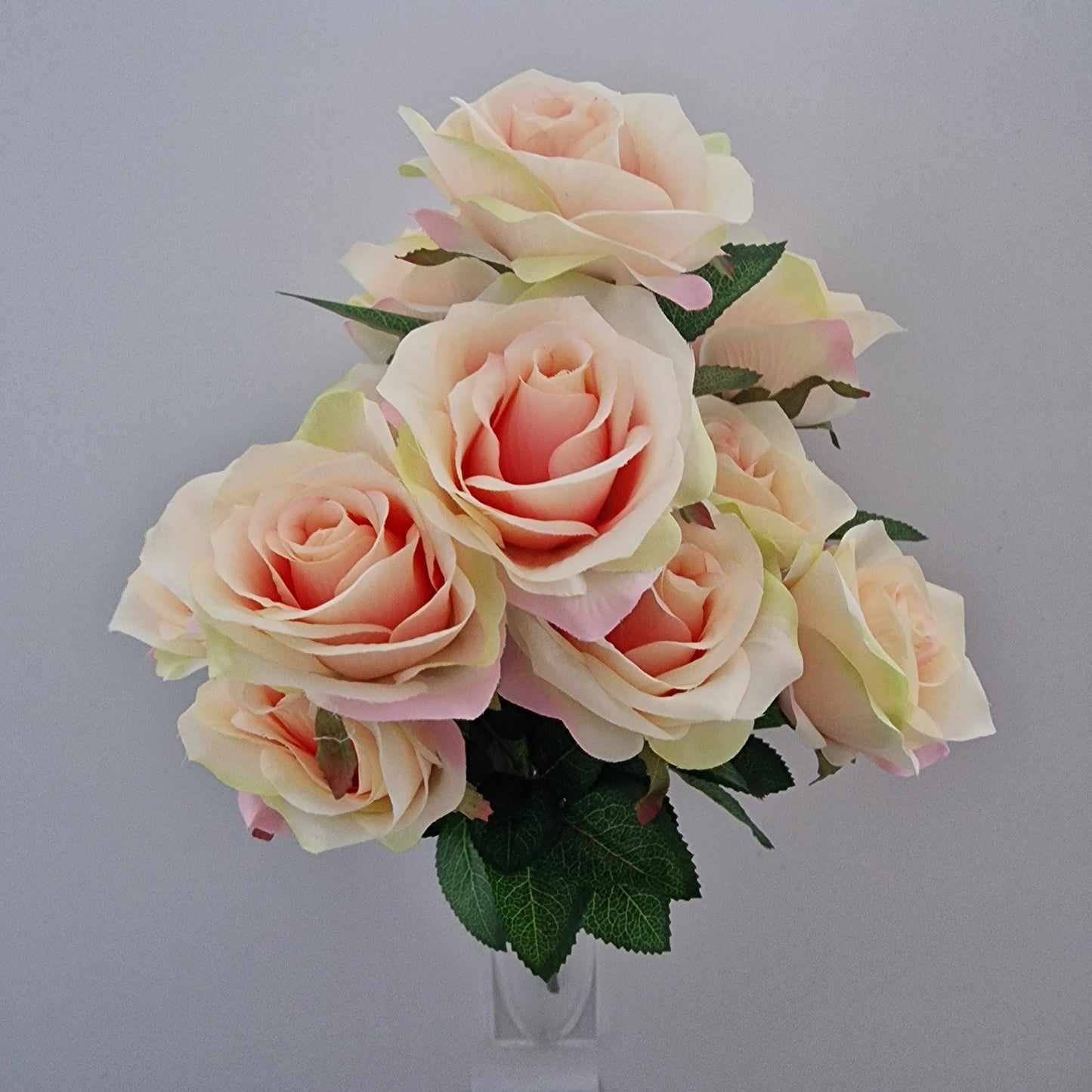Beautiful Large Open Rose Bouquet in Peach 12 Stems Amor Flowers - Amor Flowers